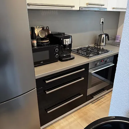 Black House